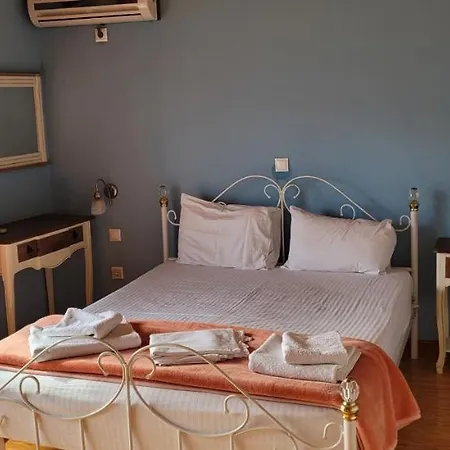 Center Apartments Lefkada City Room photo