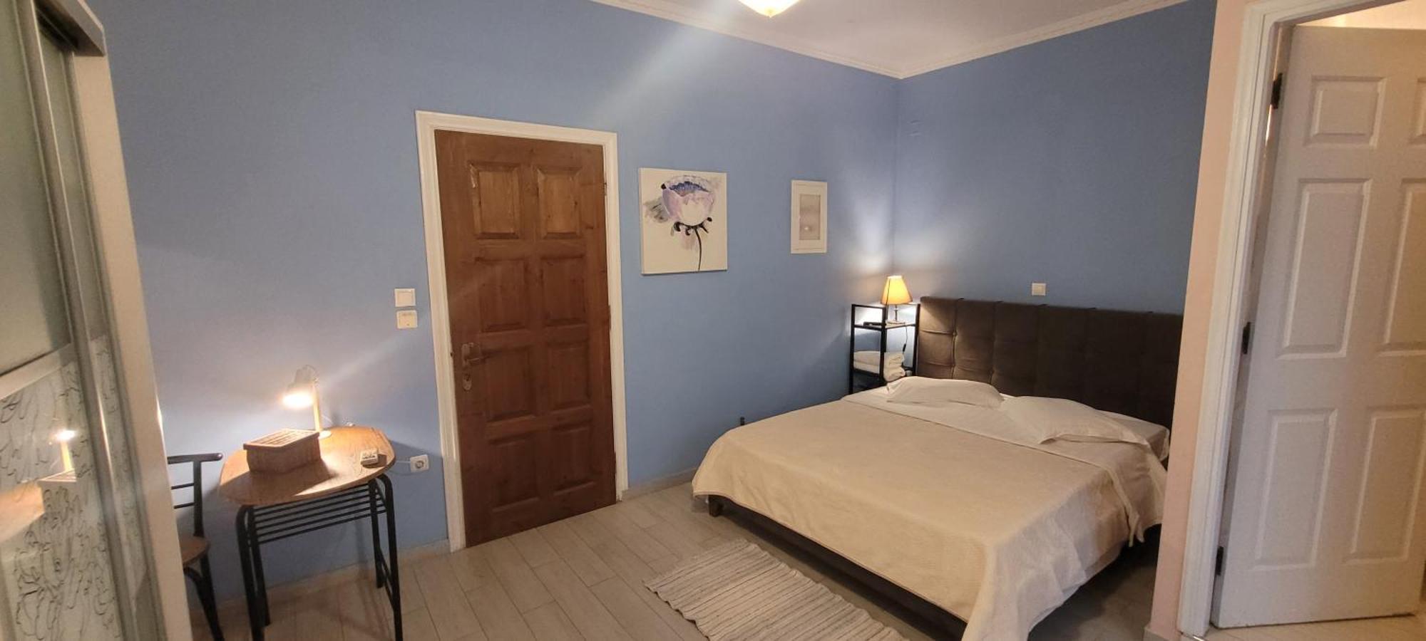 Center Apartment *